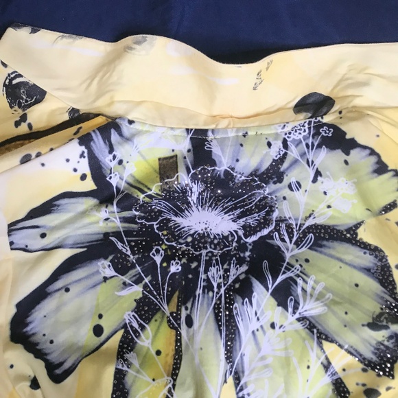 Tricotto Chic Yellow Artistic Print Floral Blazer - Picture 6 of 13